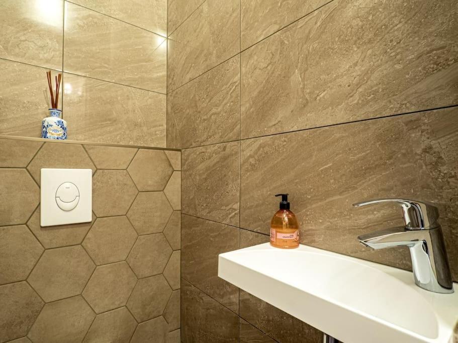 Westend Apartment Budapest Eksteriør bilde